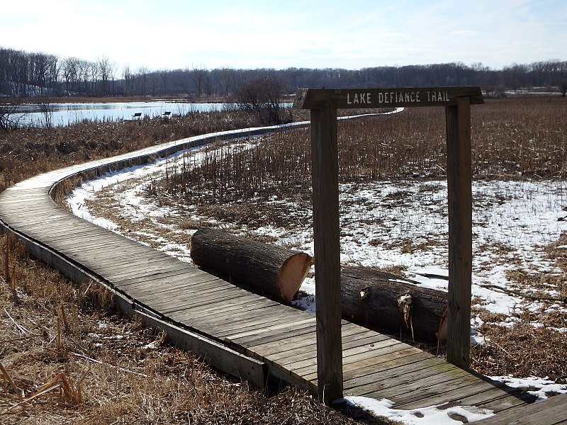 Lake defiance trail at Moraine Hills Park / Wikimedia Commons / Mike Steele
Links: https://commons.wikimedia.org/wiki/File:Moraine_Hills_State_Park.jpg