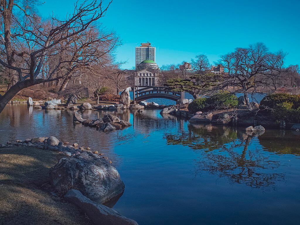 A Picture of The Garden of the Phoenix in Chicago's Jackson Park, with a view of the Museum of Science and Industry / Wikipedia / Michael Christensen

Link: https://en.wikipedia.org/wiki/Garden_of_the_Phoenix#/media/File:Garden_of_the_Phoenix_Jackson_Park_Chicago.jpg