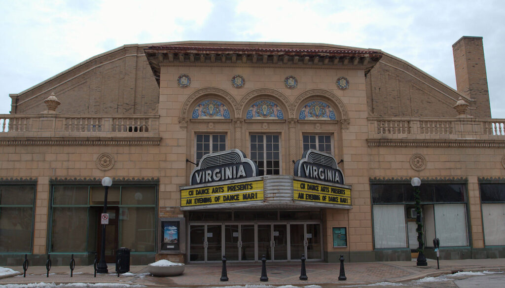 Exterior view of the Virginia Theatre / Wikipedia / Dori 

Link: https://en.wikipedia.org/wiki/Virginia_Theatre_(Champaign)#/media/File:Virginia_Theater_Champaign_Illinois_4142.jpg