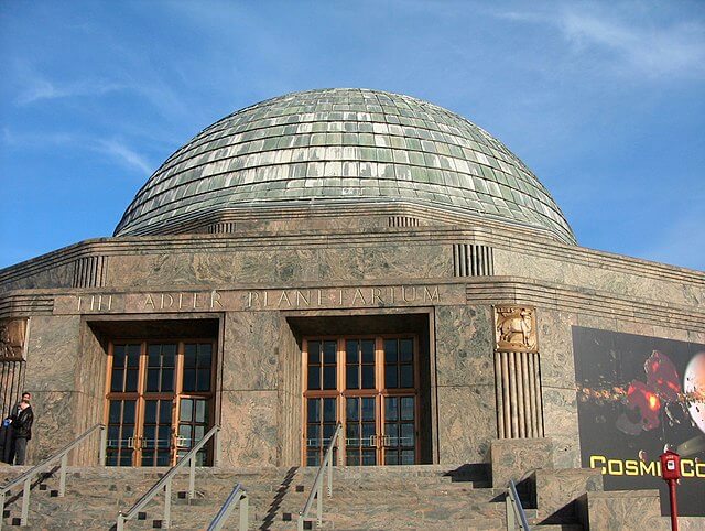 Exterior view of Adler Planetarium / Wikimedia Commons / Wendy
Link: https://commons.wikimedia.org/wiki/File:Adler_Planetarium_Chicago_(3318100357).jpg