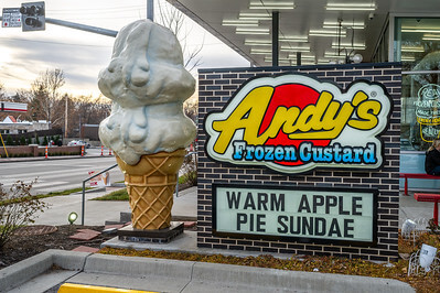 Andy's Frozen Custard sign in front of store / Flickr / Jazz Guy
Link: https://flickr.com/photos/flickr4jazz/49301771236