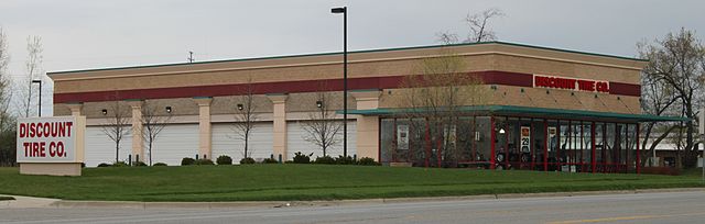 Exterior view of a Discount Tire store / Wikipedia / Dwight Burdette
Link: https://en.wikipedia.org/wiki/Discount_Tire#/media/File:Discount_Tire_Ypsilanti.JPG