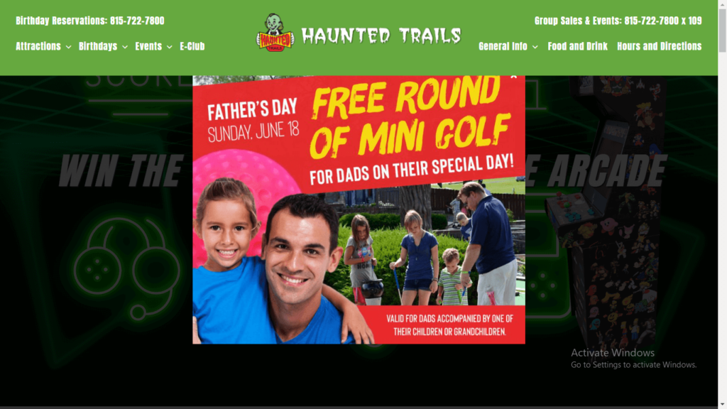 Homepage of Haunted Trails Family Entertainment Center and Picnic's website / hauntedtrailsjoliet.com