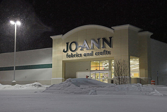 Front view of a Jo-Ann Store / Wikipedia / Anthony92931

Link: https://en.wikipedia.org/wiki/Jo-Ann_Stores#/media/File:JoAnns_Fabrics_and_Crafts.jpg