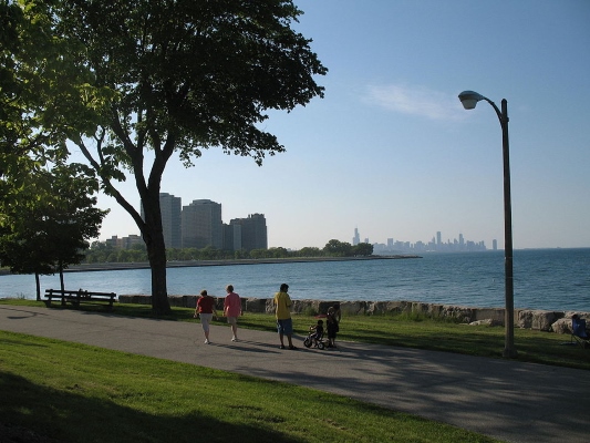 Northerly view of Burnham Park
Wikimedia Commons
Link: https://commons.wikimedia.org/wiki/File:Promontory_Point_Northerly_View.JPG