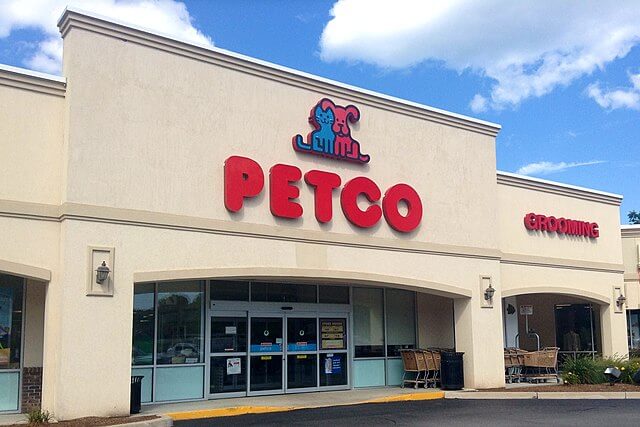 Exterior view of Petco / Wikimedia Commons / Mike Mozart
Link: https://commons.wikimedia.org/wiki/File:Petco_(14958183145).jpg
